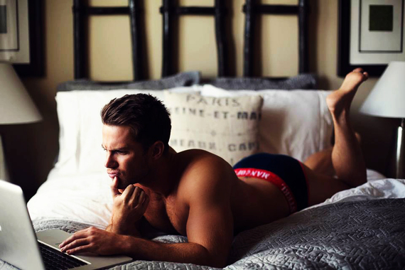 If this hottie is reading my blog, there's no problem. 