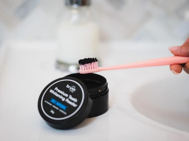 Brytn Smile Charcoal Powder